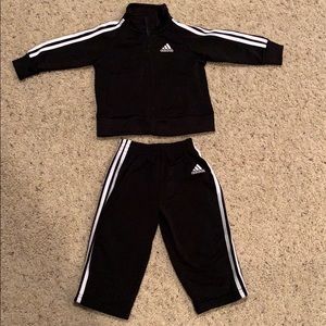 Adidas 2 Piece Black Sweat Suit Sz 9 Month